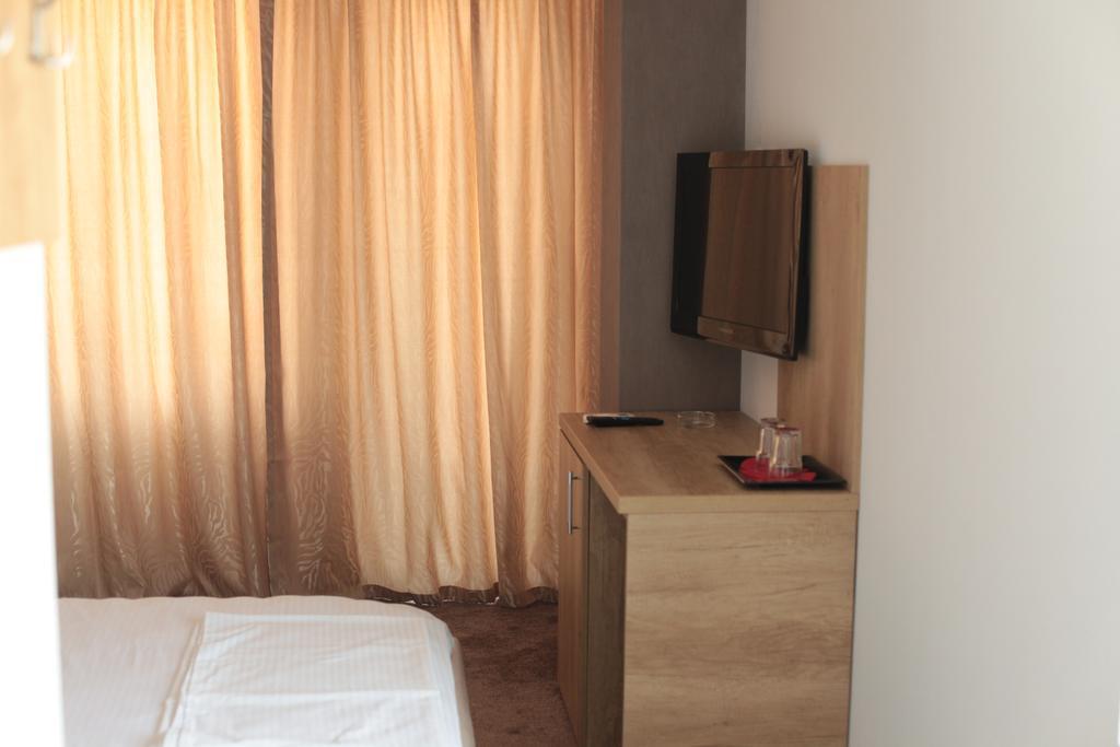 Hypnotique Hotell Năvodari Eksteriør bilde